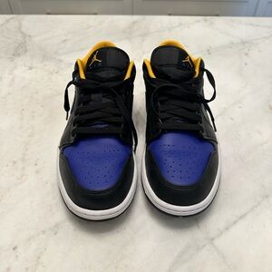 Jordan 1 Low Dark Concord - 10.5 (like new)